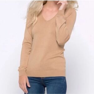 Stitch Fix l Love Ellie Mia Back Detail Sweater, Medium